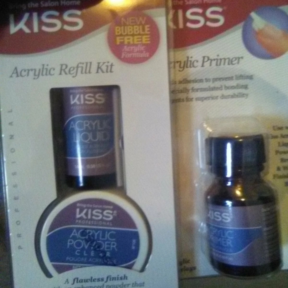 Acrylic nails
